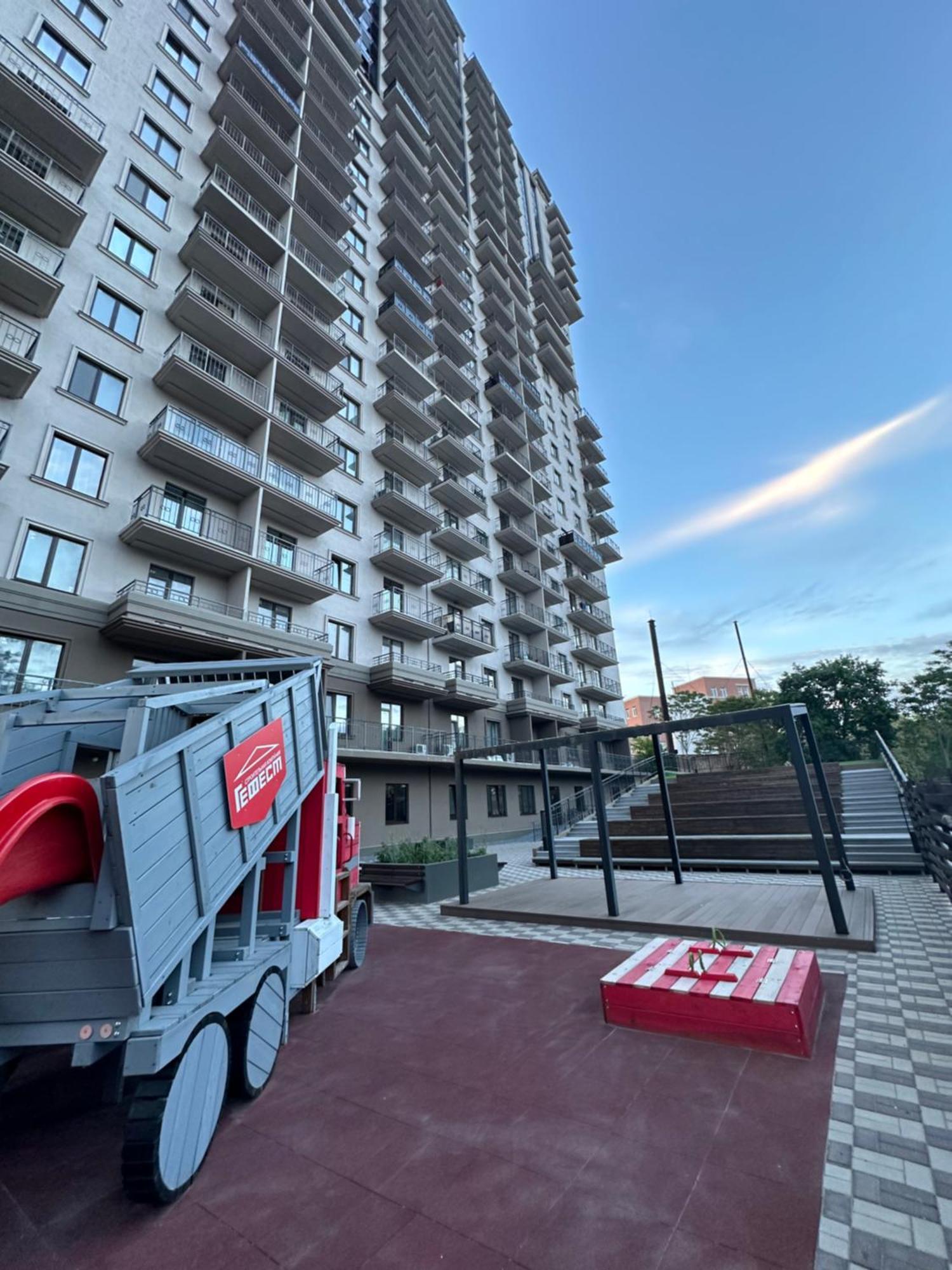 Apartments On Marshala Govorova Odesa Exterior foto